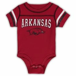 Colosseum Newborn & Infant Cardinal Arkansas Razorbacks Chocolate Bodysuit & Bib Set 6 Colosseum Newborn & Infant Cardinal Arkansas Razorbacks Chocolate Bodysuit & Bib Set -Colosseum Shop DSCO1136793952 4633 ALT2